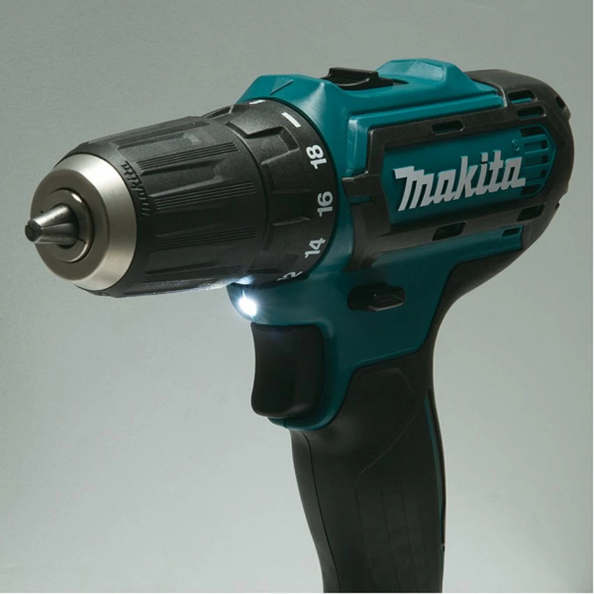 Brand new 👍 Makita Perceuse visseuse sans fil - 12 V CXT Li-Ion - Ø 10 mm - sans batterie ni chargeur 😉 7 Brand new 👍 Makita Perceuse visseuse sans fil - 12 V CXT Li-Ion - Ø 10 mm - sans batterie ni chargeur 😉 – Image 7