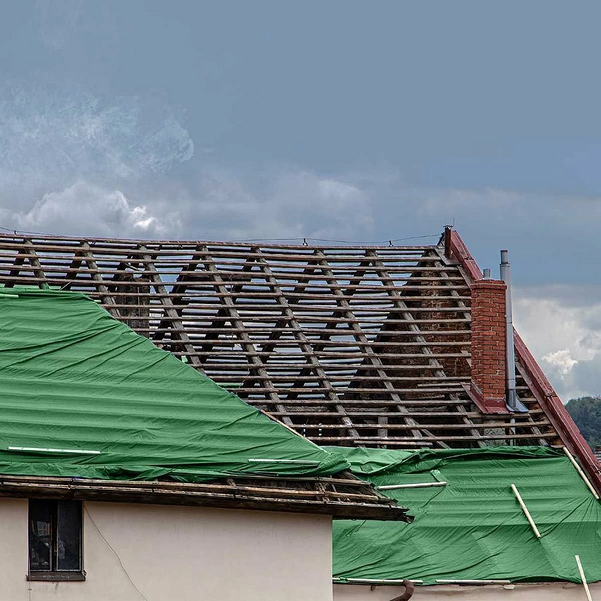 Discount 💯 TECPLAST Bâche Toiture 6x10 m 250TO Verte et Marron - Haute Performance - Bâche d'étanchéité pour Couvreur et Charpentier ✨ 5 Discount 💯 TECPLAST Bâche Toiture 6x10 m 250TO Verte et Marron - Haute Performance - Bâche d'étanchéité pour Couvreur et Charpentier ✨ – Image 5