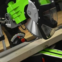 Discount 🌟 Scie à onglets radiale 2100W - 305mm - Constructor 🔥 -Pas Cher Facom Magasin 5411074210182 5