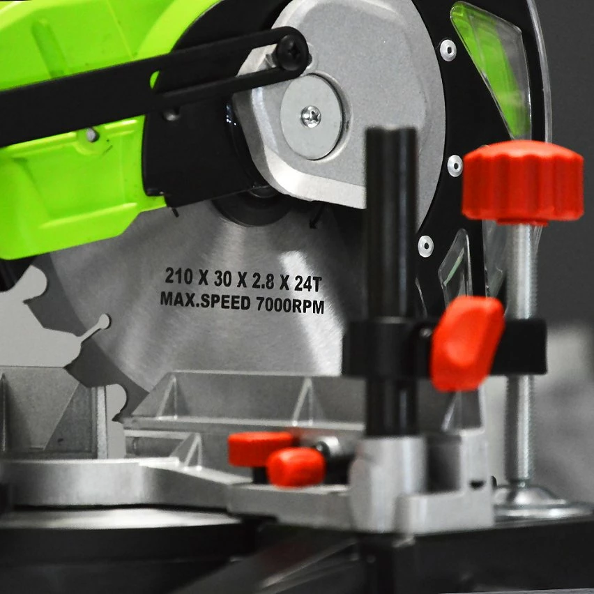 Outlet ✔️ Scie à onglet 1400w - Lame 210mm 24 dents - Constructor 💯 3 Outlet ✔️ Scie à onglet 1400w - Lame 210mm 24 dents - Constructor 💯 – Image 3