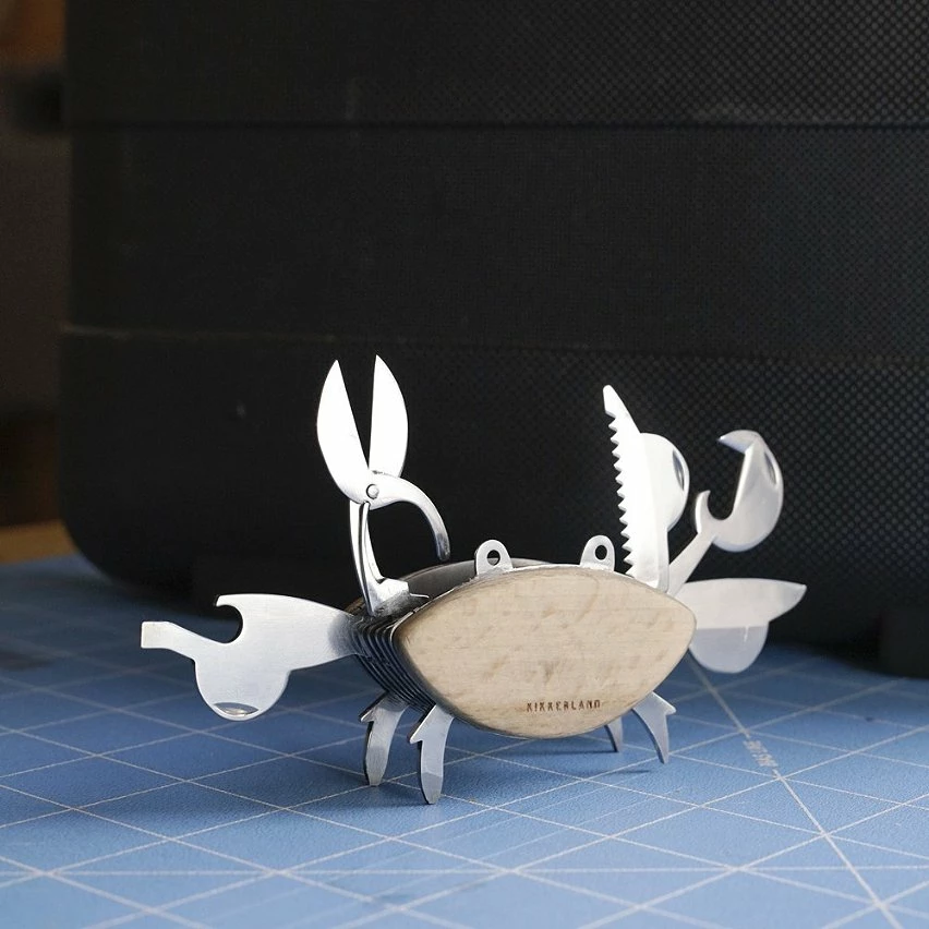 Best Sale 🎁 Kikkerland Crabe multi-outils 🛒 2 Best Sale 🎁 Kikkerland Crabe multi-outils 🛒 – Image 2