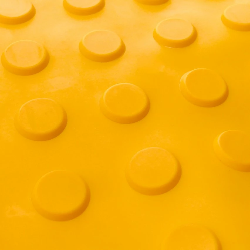 Cheap ❤️ PrimeMatik Pavé revêtement de sol tactile pour personnes aveugles 30x30cm avec cercles arrêt jaune 10-pack 🧨 3 Cheap ❤️ PrimeMatik Pavé revêtement de sol tactile pour personnes aveugles 30x30cm avec cercles arrêt jaune 10-pack 🧨 – Image 3