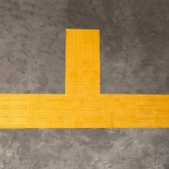 Coupon 👍 PrimeMatik Pavé revêtement de sol tactile pour personnes aveugles 25x25cm avec lignes d'avance jaune 10-pack 🌟 13 Coupon 👍 PrimeMatik Pavé revêtement de sol tactile pour personnes aveugles 25x25cm avec lignes d'avance jaune 10-pack 🌟 -Pas Cher Facom Magasin 8434852046459 7