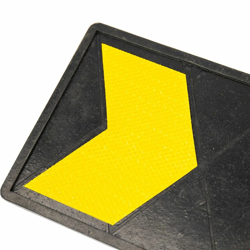 Discount 🎉 PrimeMatik Butoir mural en caoutchouc 99 x 20 cm avec réflecteurs 🔔 2 Discount 🎉 PrimeMatik Butoir mural en caoutchouc 99 x 20 cm avec réflecteurs 🔔 – Image 2